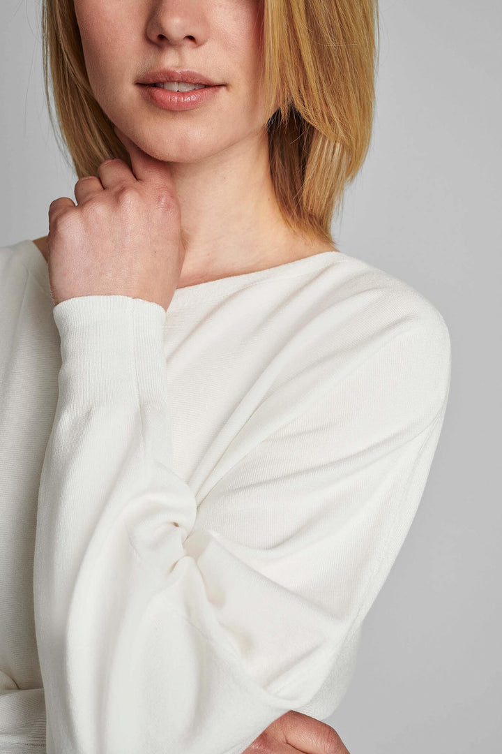 Numph 700321 Nudaya Pullover Jumper Cloud Dancer 9001 Cream - Shirley Allum#colour_cloud-dancer-9001-cream