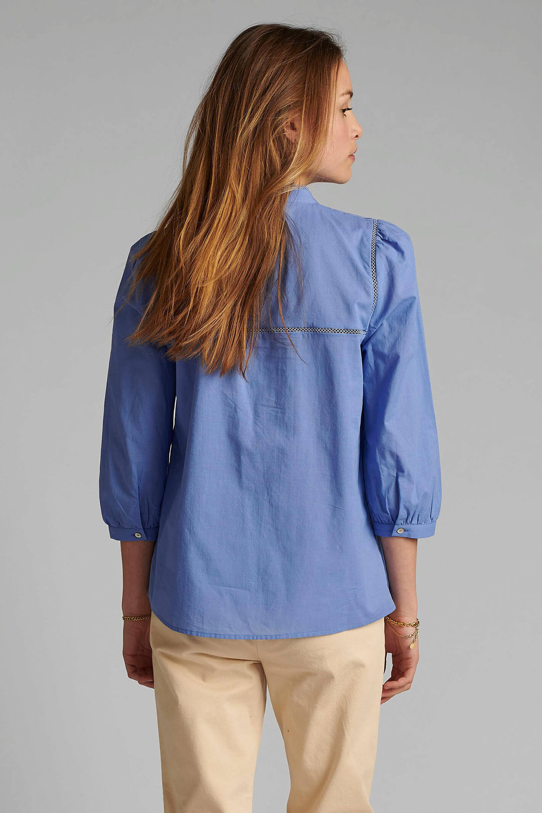 Numph 700385 Nucindy Shirt Wedgewood Blue - Shirley Allum#colour_wedgewood-3075-blue