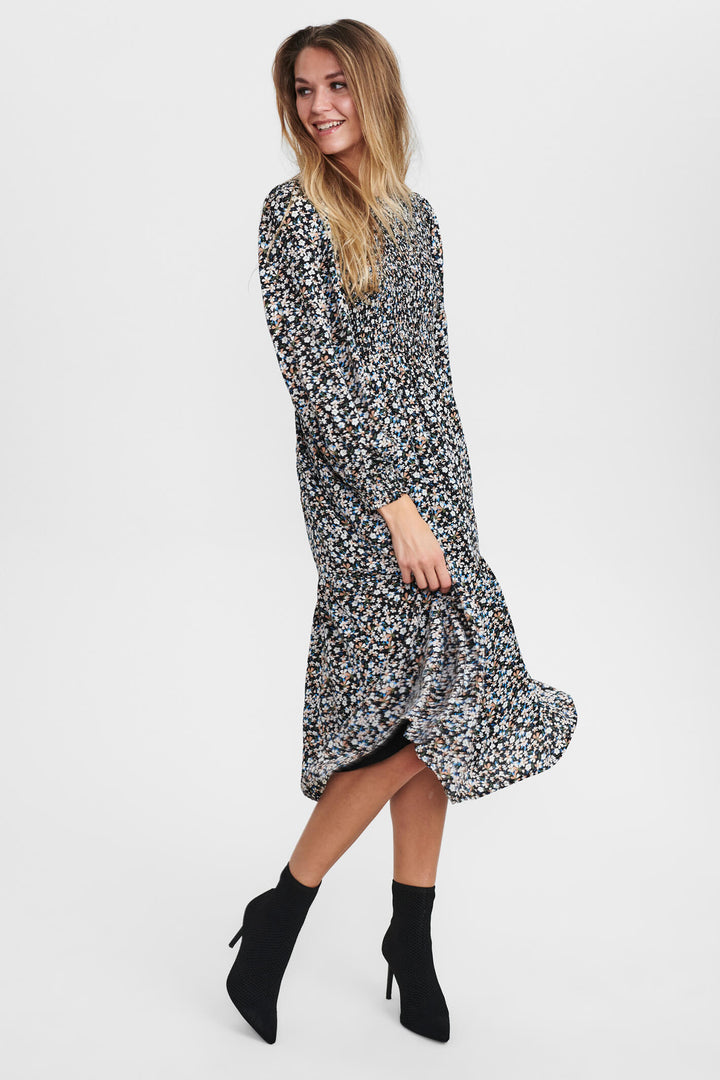 Numph 700461 Nucaltum 3088 Blue Della Robbia Dress - Shirley Allum Boutique