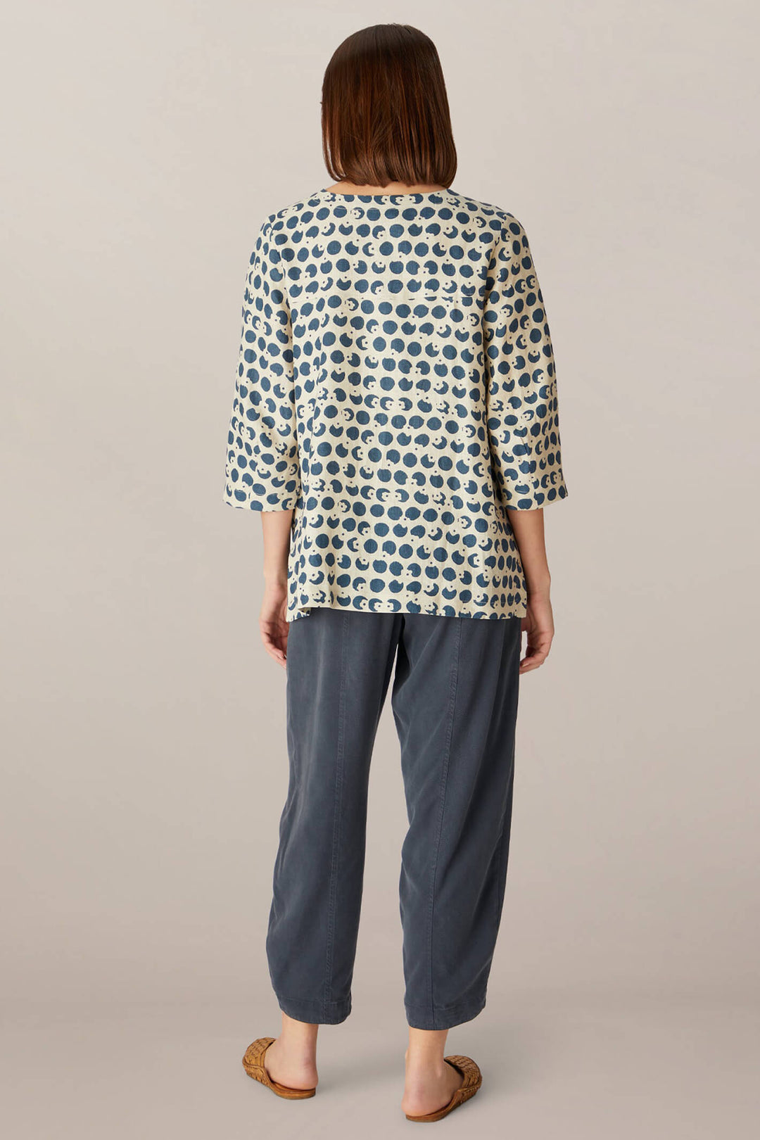 Sahara GTT4769 FOS Spot Flower Stone/Soft Pine Linen Shirt - Shilrey Allum Boutique