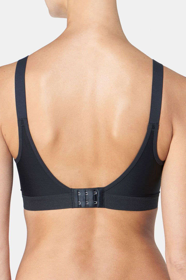 Triumph 10184765 0004 Triaction Wellness N Black Sport Bra - Shirley Allum Boutique