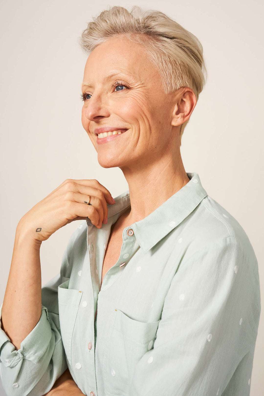 White Stuff 436868 Emilia Green MLT Organic Cotton Shirt - Shirley Allum Boutique